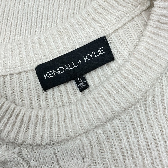 Kendall + Kylie Knit Cream Sweater‎ Size Small P8 - Picture 3 of 4